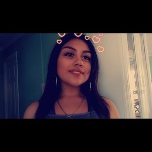 Meet your Posher, Joana